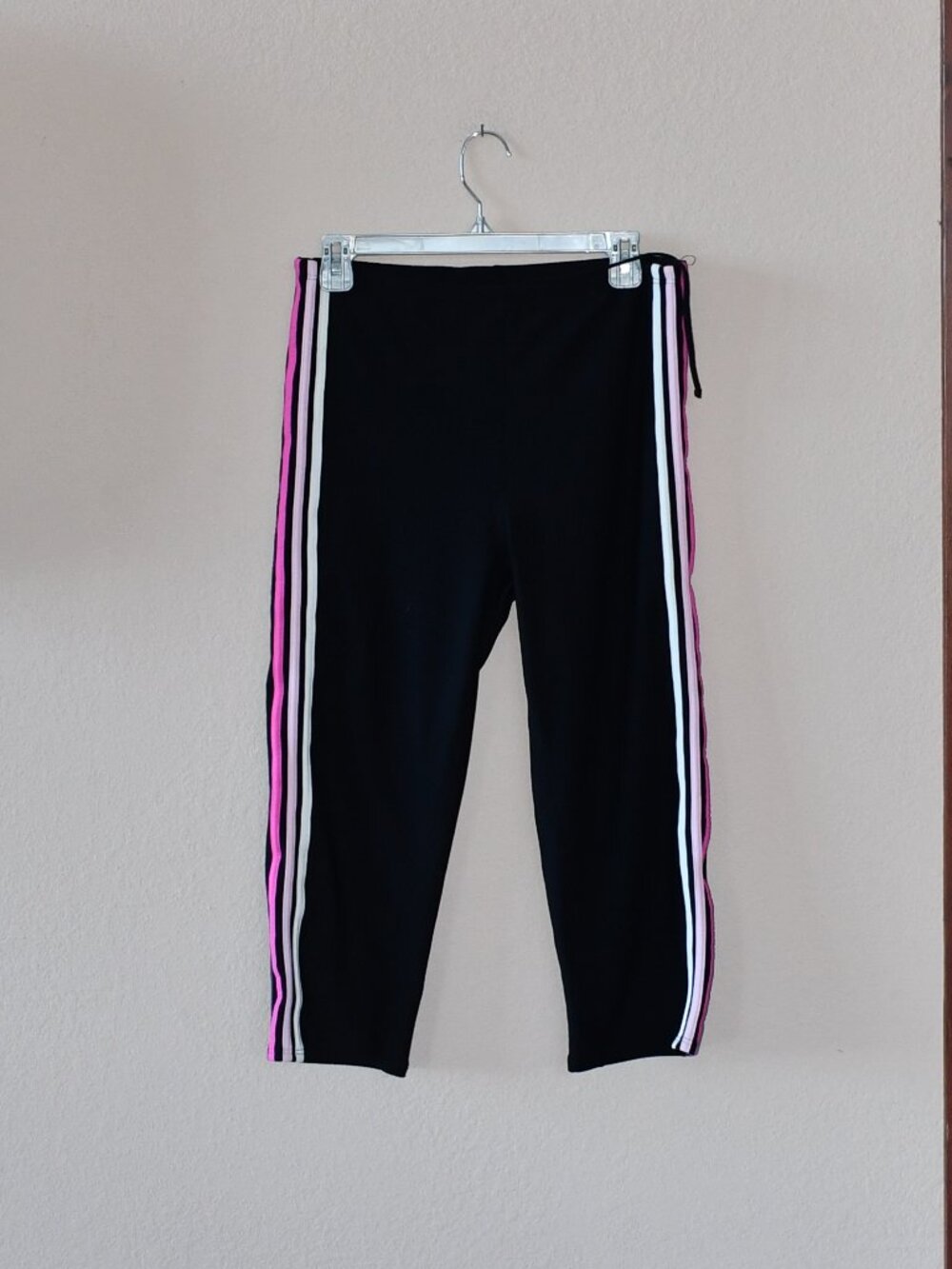 Beach House Sport Women Black Capri Activewear Pants Pullon Stretch Striped Sz L